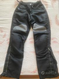Pantaloni estivi donna BMW