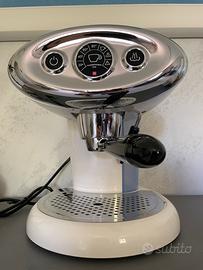 Iperespresso X7.1 Illy, colore bianco