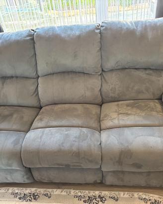 Divano 3 posti - 2 recliner elettrici