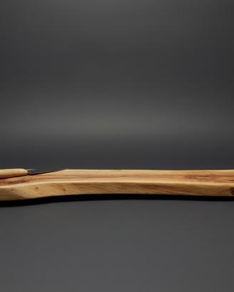 tagliere in legno d'olivo