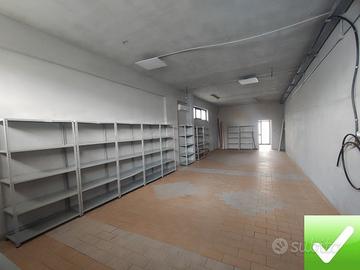 Locale Commerciale C1 Gallico Marina 80 Mq