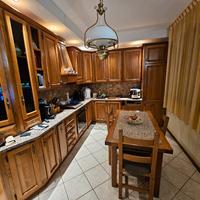 cucina tutta in legno rovere chiaro