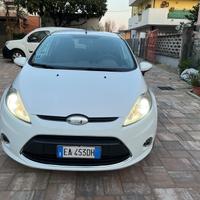 Ford Fiesta 1.4 5 porte Bz.- GPL scade 2030
