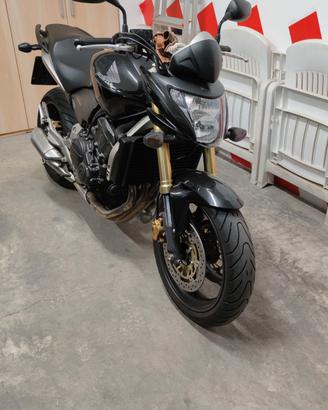 Moto Honda Hornet