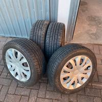 Pneumatici Kumho 195/55/r15  più accessori