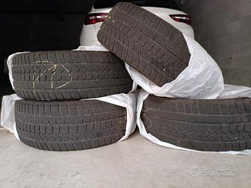 Pneumatici  invernali 225/55/r19