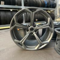 Cerchi lamborghini urus 22”