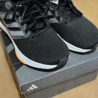 Scarpe Adidas sneakers
