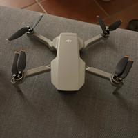Dji mini 2 combo