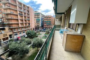 Appartamento di 75 m² con 3 locali e box auto a Lo