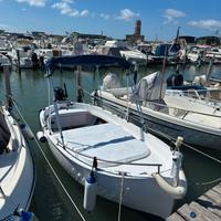 Gozzo d'epoca 5 metri + motore Mercury