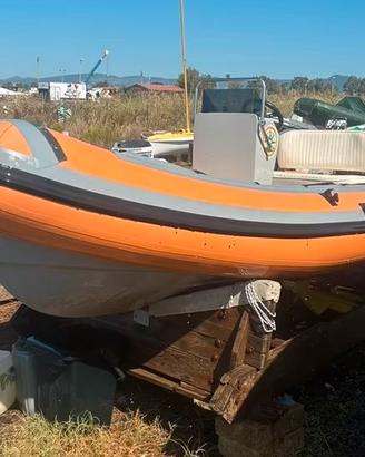 Joker boat 440 con 40hp evinrude etec