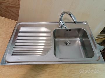 lavandino incasso con rubinetto per cucina inox