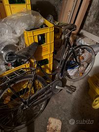 Vecchia bicicletta Olimpia