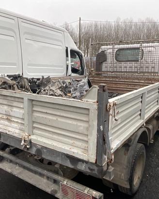 NISSAN CABSTAR 2004 CASSONE RIBALTABILE