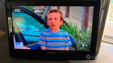 TV LCD Samsung 26" HD ready (Modello LE26B350F1W)