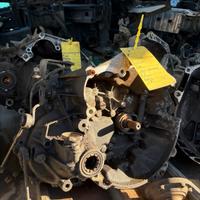 CAMBIO PEUGEOT 206 1.1 BENZINA ANNO:2003