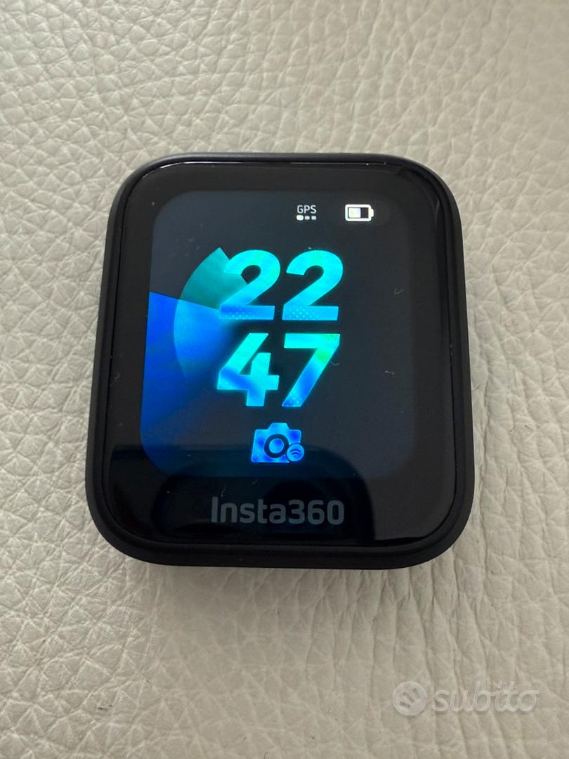 Insta360 GPS Preview Remote with Built-In Mic for Ace Pro 2, X5 - CINSCAVX