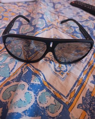 occhiali da sole guess