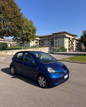 Toyota Aygo 1.0 Benzina 5 porte Sound Solo 80.000 