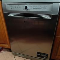 Lavastoviglie Ariston 