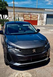 Peugeot 3008 Allure Pack – 1.5 BlueHDi 130cv

cate