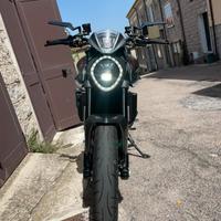 Monster 937 + Ducati Grey Aviator