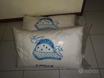 Coppia di cuscini guanciali Extraflex