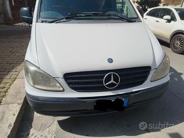 Furgone vito 109