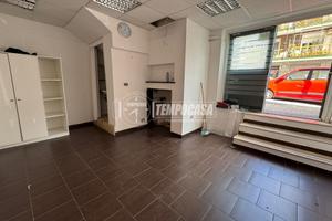 Negozio a Napoli 1 locali