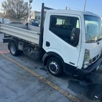 NISSAN CABSTAR NT400 35.15 RIBALTABILE TRILATERALE