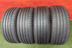 215 55 17 Gomme Est 2019 80% Bridgestone 215 55R17