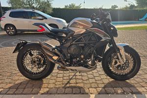 mv agusta draster 800 rr scs 