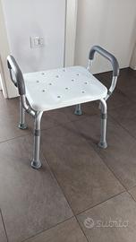 Sgabello doccia