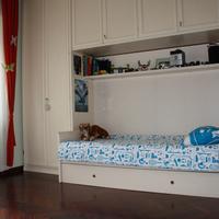 Armadio a ponte e letto camera ragazzi