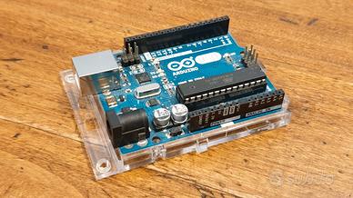 arduino UNO R3 con base di plexiglass e cavo NUOVO