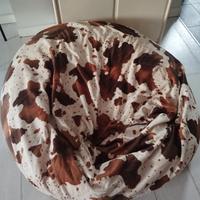 Pouf morbido in tessuto