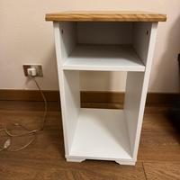 Tavolino/Comodino Mod SKRUVBY IKEA