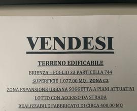 Vendesi terreno edificabile 1.077 mq zona c2