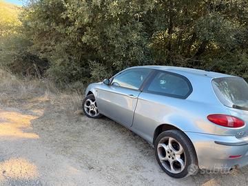 pezzi alfa 147