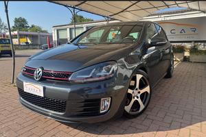 Volkswagen Golf GTI 2.0 GTI #10530