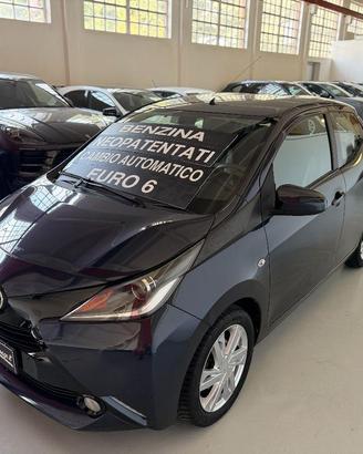 TOYOTA - Aygo - 1.0 VVT-i 69 CV 5p. x-play TSS MMT