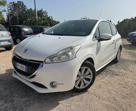 Peugeot 208 1.2 VTi 82 CV 3P. Active - ANNO 2013