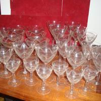 set cristallo smerigliato  composto da 26 pz.