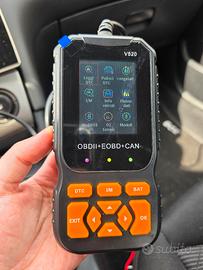 OBD2 scanner diagnosi auto 