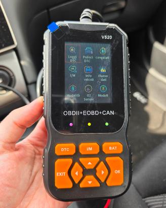 OBD2 scanner diagnosi auto 