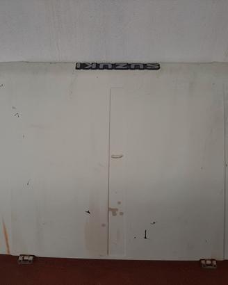 cofano e parabrezza 