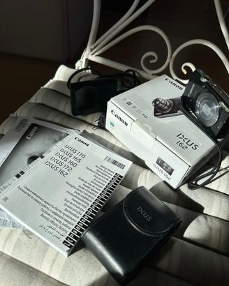 Canon IXUS 162 come NUOVA con scatola e manuale
