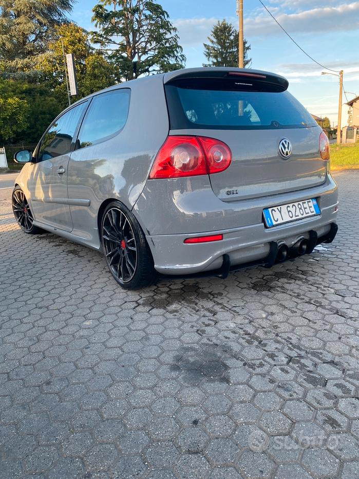 VOLKSWAGEN Golf 5ª serie