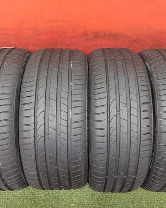235 45 21 - 255 40 21 Gomme Estive Pirelli Audi Q4